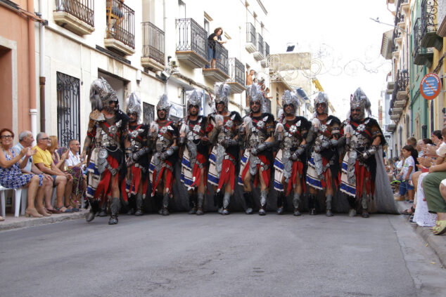 desfile de moros y cristianos del verger 202326