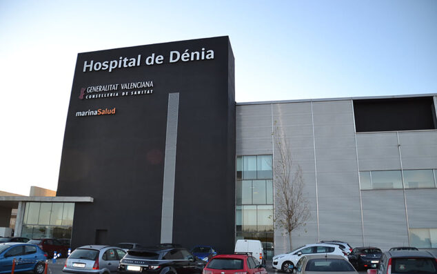 Imagen: Fachada del hospital de Dénia
