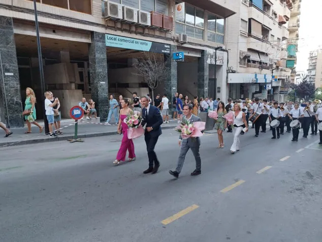Imagen: Representantes en una procesión de Calp