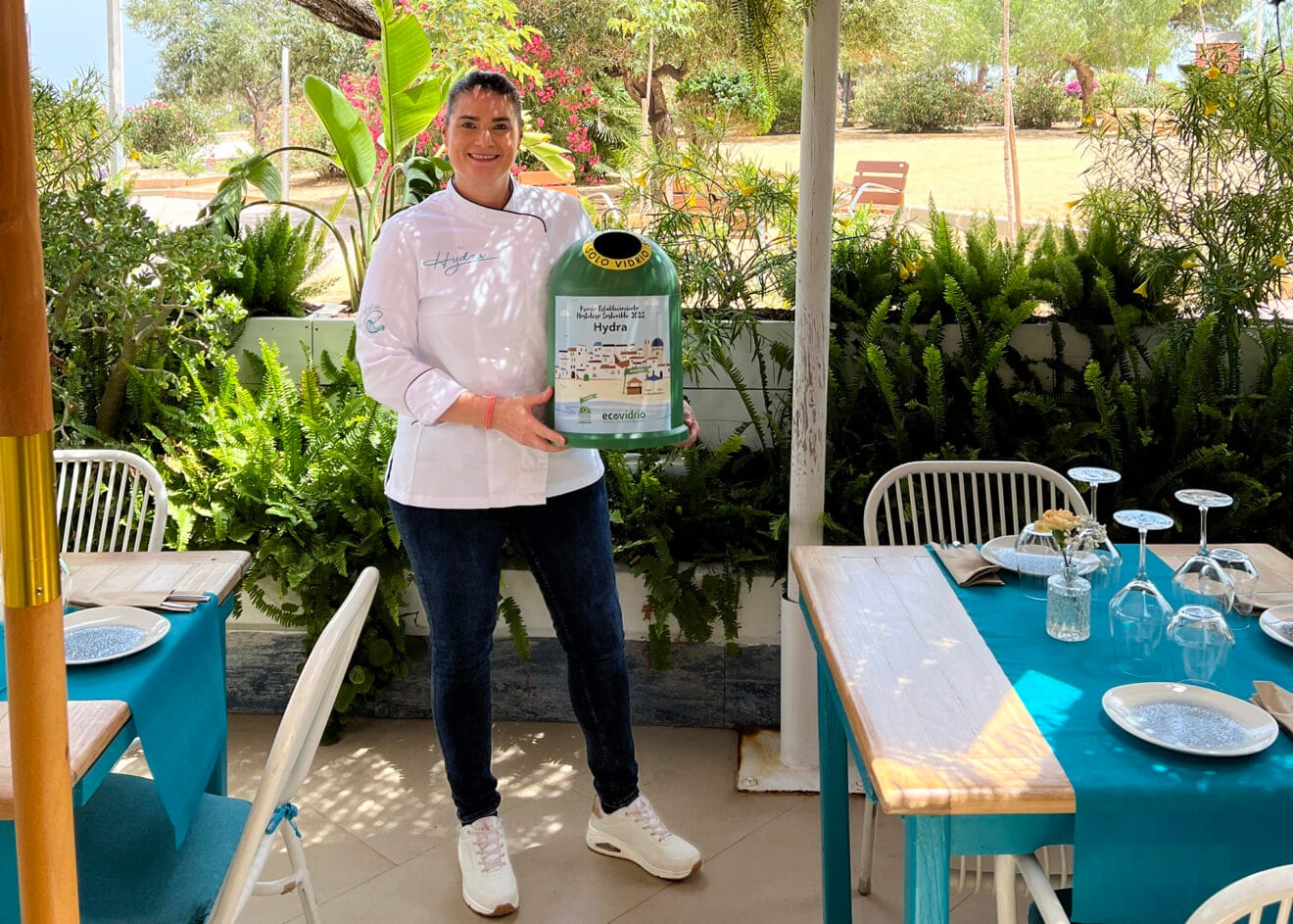 Restaurante Hydra de Calp reconocido como el más sostenible de Alicante por Ecovidrio