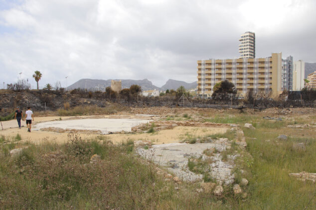 zona de los banos de la reina afectada por el incendio 01