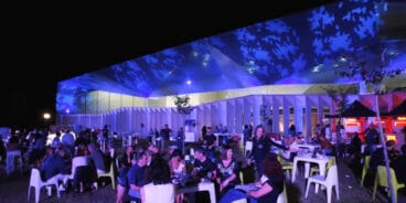 Ambiente de la muestra Alere Dolia en el Auditori Teulada Moraira