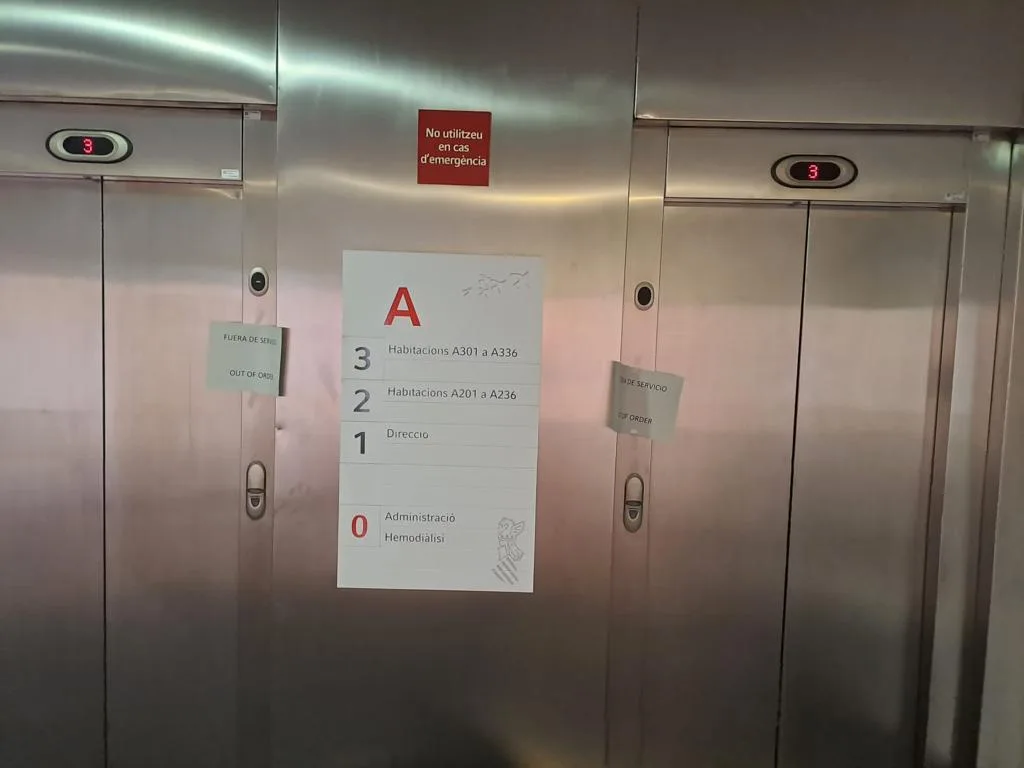 Aufzüge im Krankenhaus Denia deaktiviert