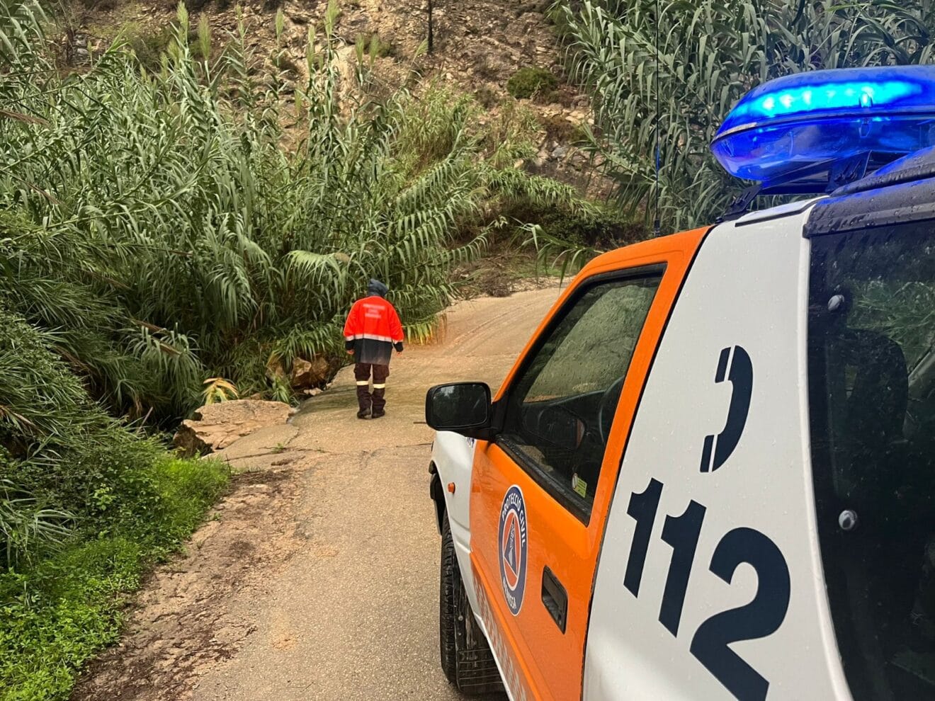 Benissa cierra el tráfico en distintos barrancos