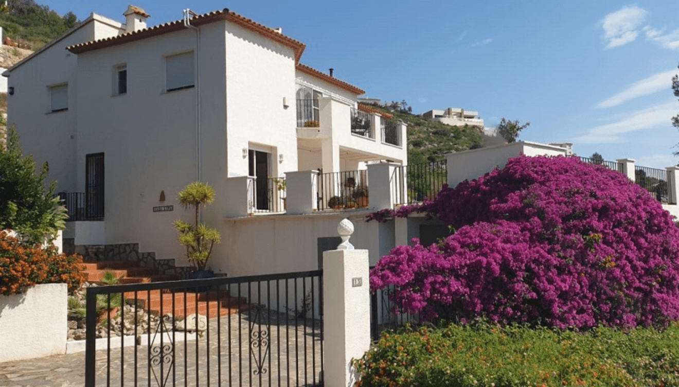Exterior de la vivienda en Pedreguer