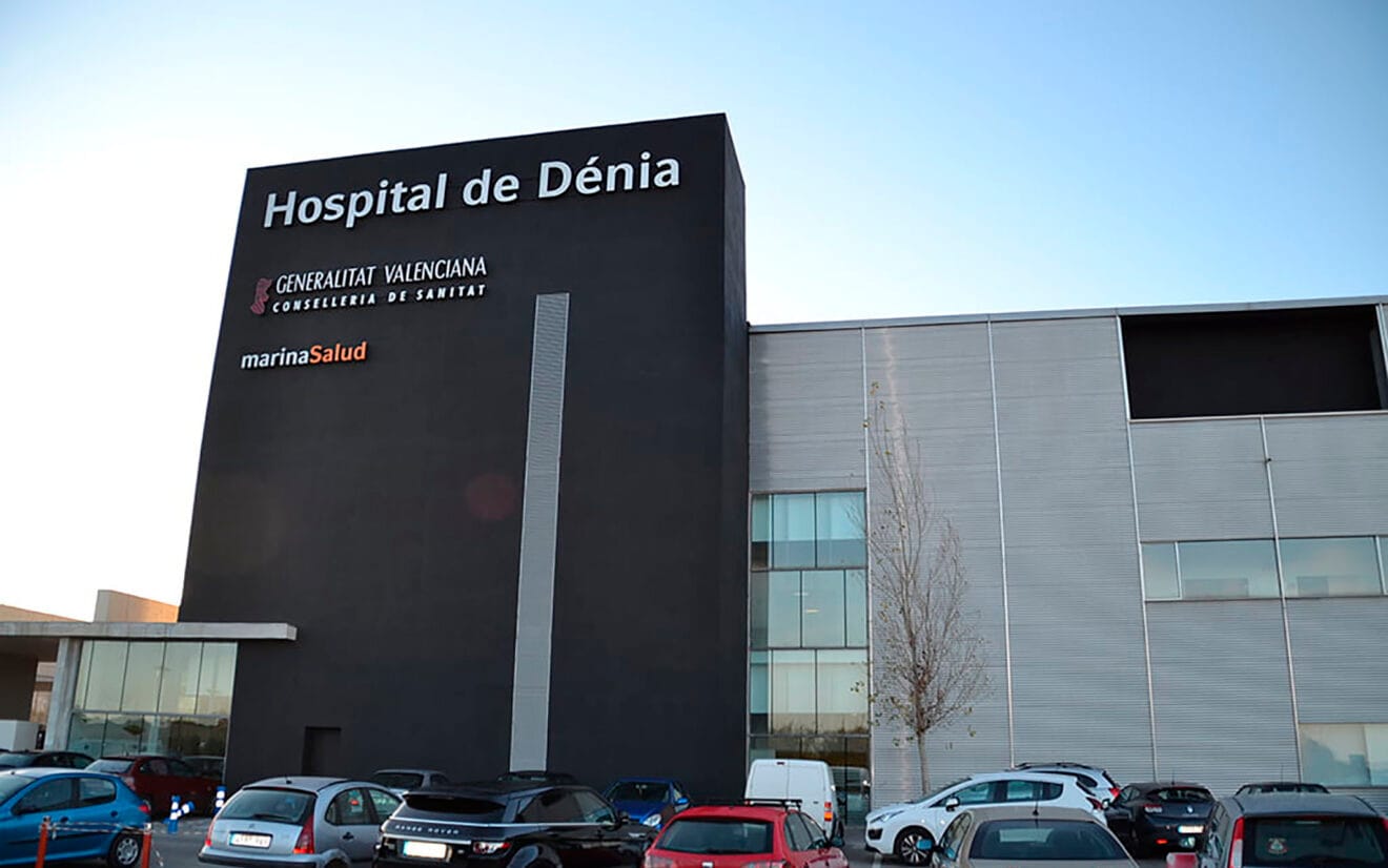 Fachada del hospital de Dénia (archivo)
