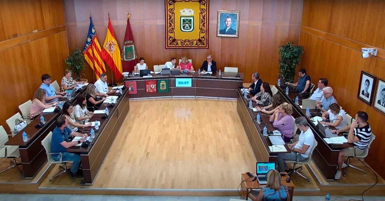 Inicio del pleno ordinario de septiembre de 2023 en Calp