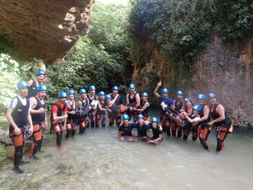 jovenes de ondara en el barranco de anna