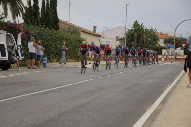 la vuelta ciclista a espana 2023 a su paso por els poblets 18