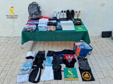 objetos intervenidos por la guardia civil al ladron en teulada moraira y benitatxell