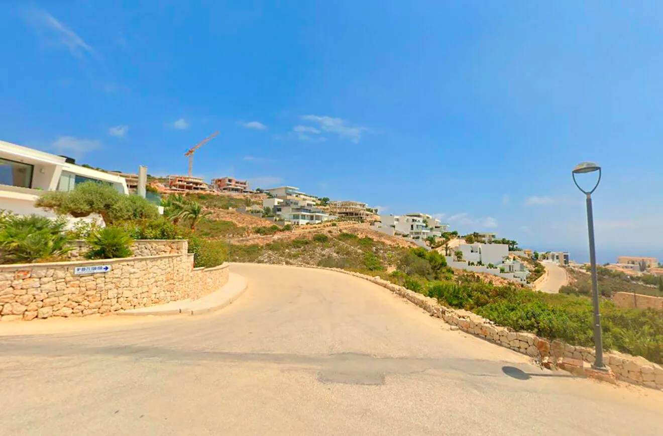 Vista de las casas y nuevas construcciones de la calle Jazmines de Benitatxell