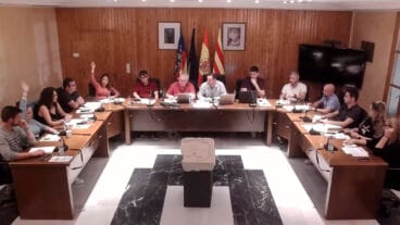 Abstenciones de dos integrantes del equipo de gobierno de Ondara en la votación de la subida del IBI