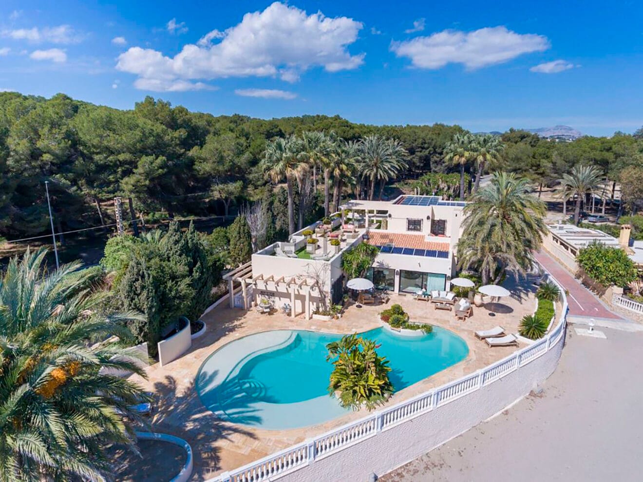 Chalet a la venta entre Moraira y Calp