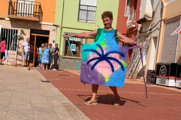Desfile ‘Davantals’ en Els Poblets