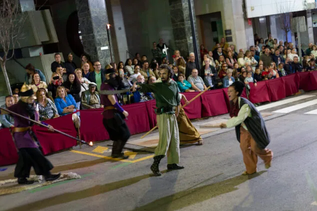 Los Moros y Cristianos de Calp vuelven a deslumbrar con su gran entrada 112 desfile de moros y cristianos de calp 2023 111