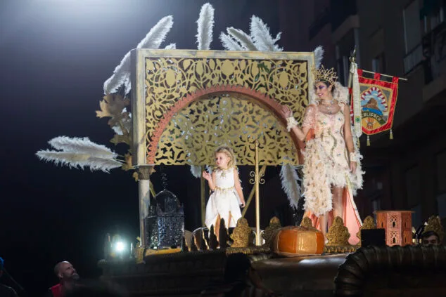 Los Moros y Cristianos de Calp vuelven a deslumbrar con su gran entrada 90 desfile de moros y cristianos de calp 2023 89