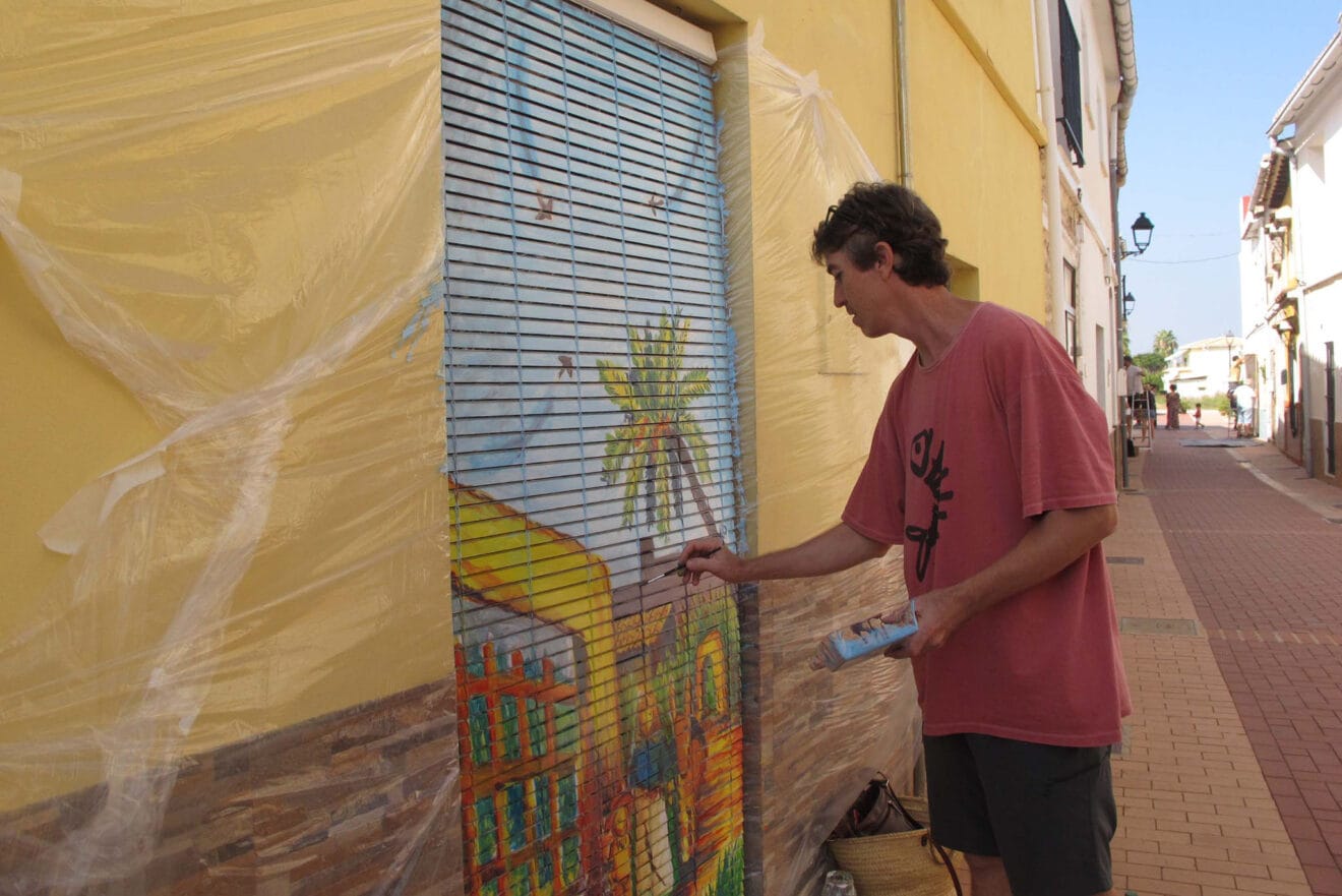 Persianes amb art en Els Poblets 02