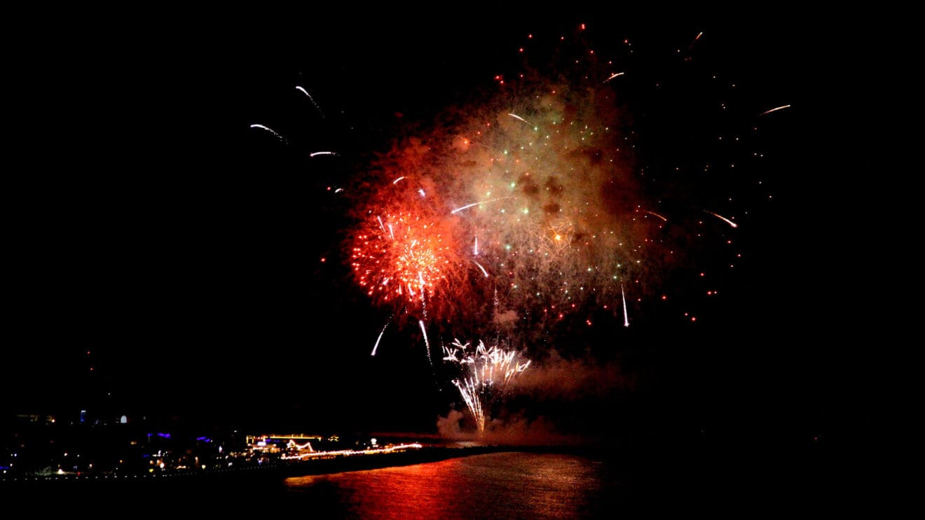 Fuegos artificiales en Dénia (archivo)