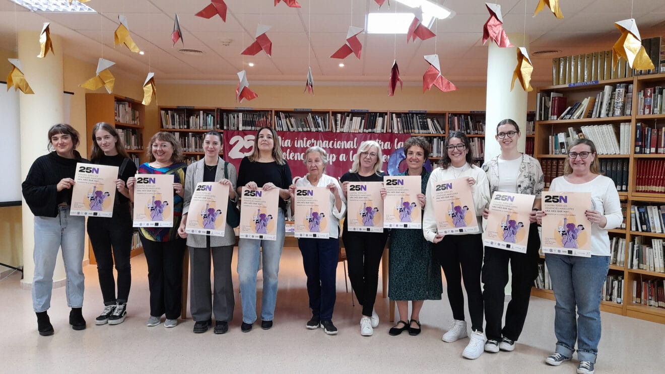 Los colectivos feministas de la Marina Alta unidos por el 25N
