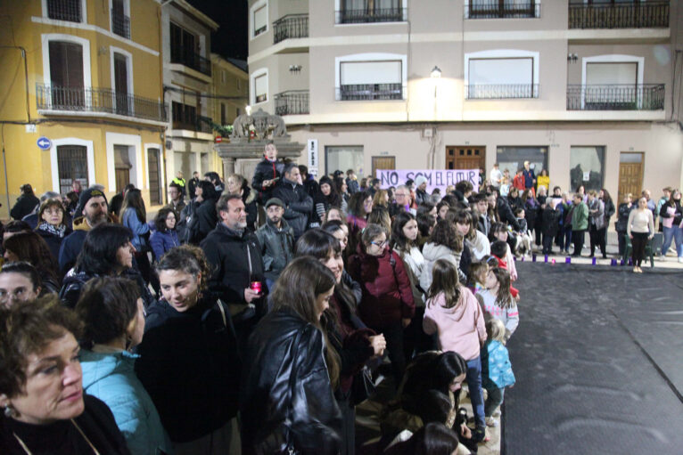 Manifestación comarcal el 25N en Gata de Gorgos 06