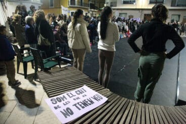 Manifestación comarcal el 25N en Gata de Gorgos 24