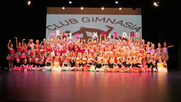Imagen: El Club Les Marines de Calp despide el año con su Gran Gala Benéfica de Navidad