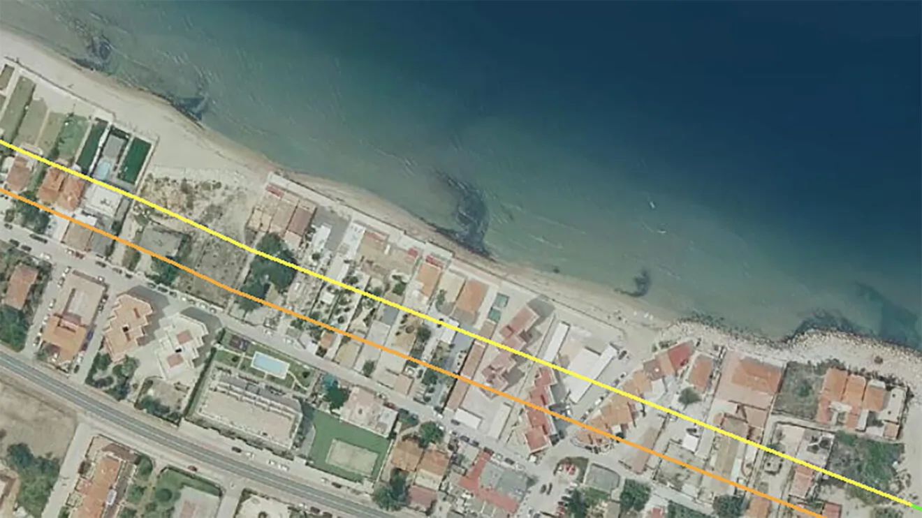 El deslinde en Les Deveses trazado cuando no existía playa