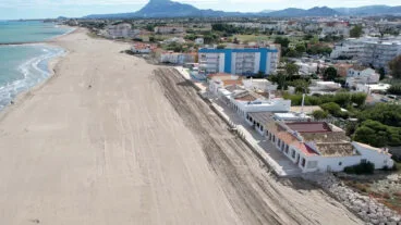 Estado actual de Les Deveses frente a la primera línea que persiste en dominio público