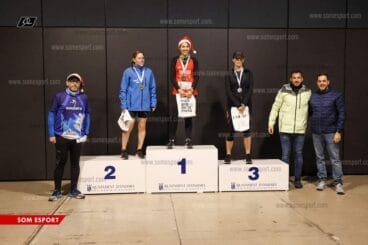 Podio femenino en la San Silvestre Ondara 2023