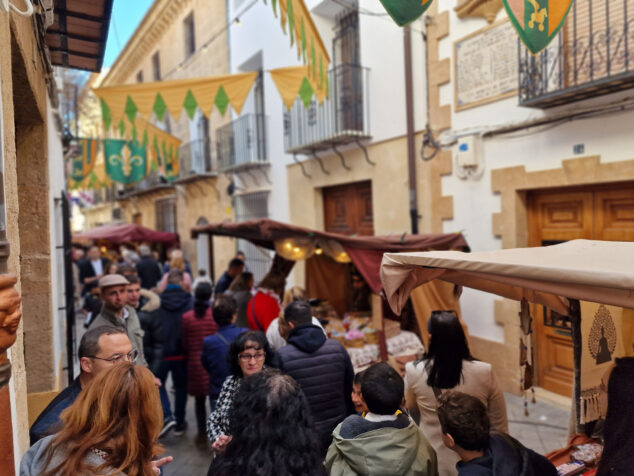 ambiente del mercado medieval de benissa 2024 08