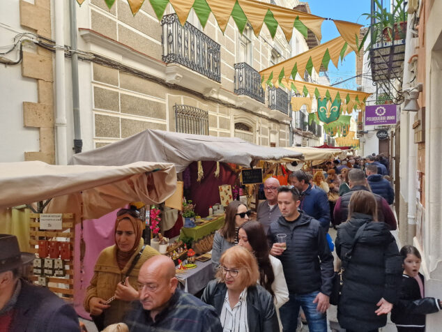 ambiente del mercado medieval de benissa 2024 10