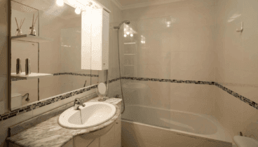 Bañera a tu disposición para relajarte tras un arduo día