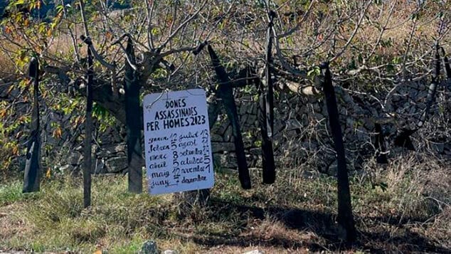 cartel de la colc2b7lectiva de dones de la forada por el 25n