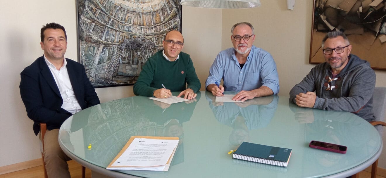 Convenio de colaboración entre Pedreguer y la Federación de Pilota Valenciana