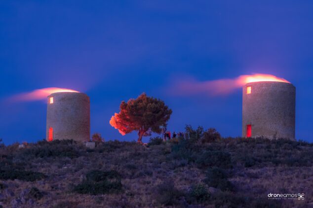Imagen: El Ayuntamiento de Pedreguer se une a la iniciativa de encendido de torres y atalayas en la Mediterránea