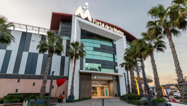 Imagen: El centro comercial Portal de la Marina bate récord histórico de resultados en 2023