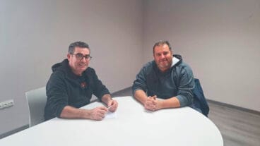 El regidor de Medi Ambient de Ondara, Miguel Gomis, se reúne con la asociación de cazadores