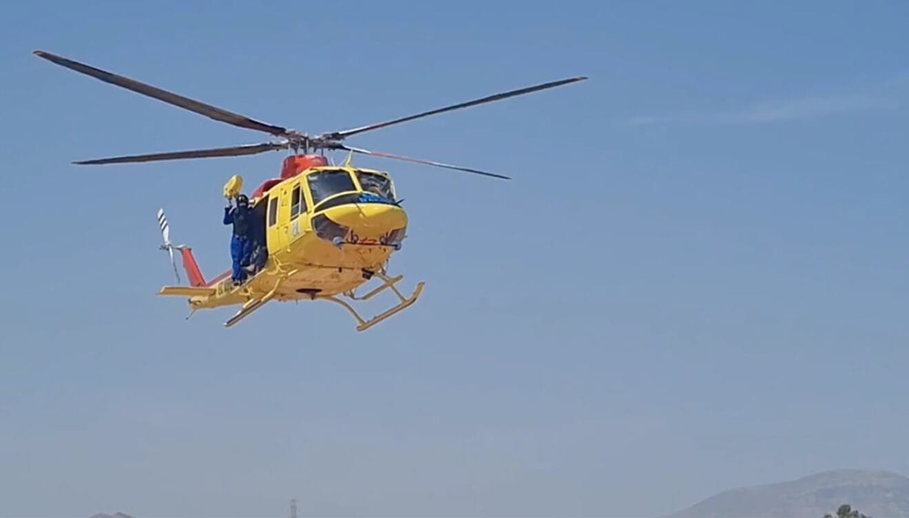 Helicóptero de rescate de bomberos