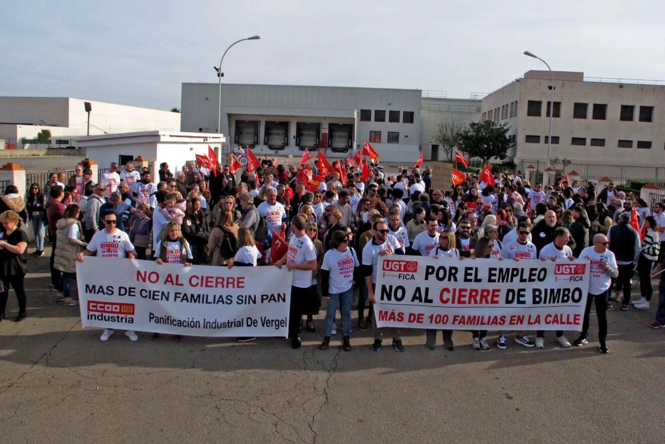 Manifestación por el cierre de la fábrica Bimbo El Verger 02