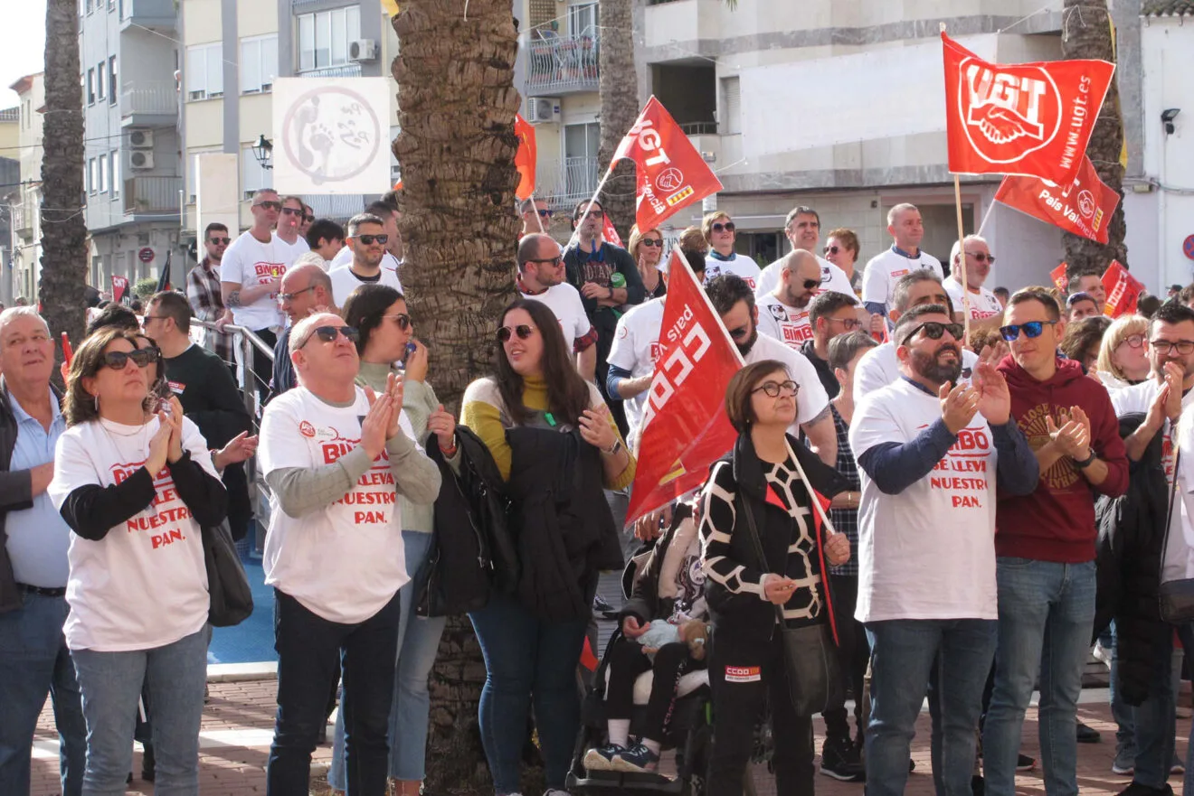 Manifestación por el cierre de la fábrica Bimbo El Verger 21