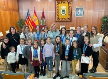 Recepción de las gimnastas de Calp en el Ayuntamiento