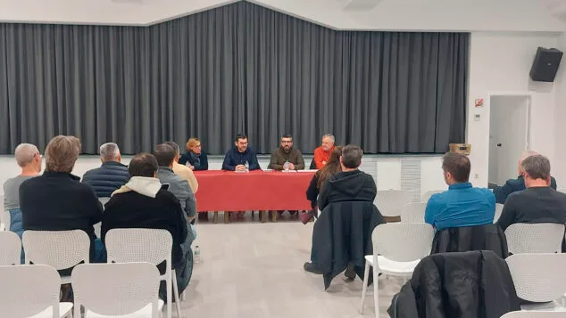 Imagen: Reunión de la Xarxa d'Alcaldes de la Marina Alta para atajar la problemática superpoblación de jabalíes