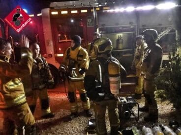 Incendio en una casa de madera del camping de Benidoleig