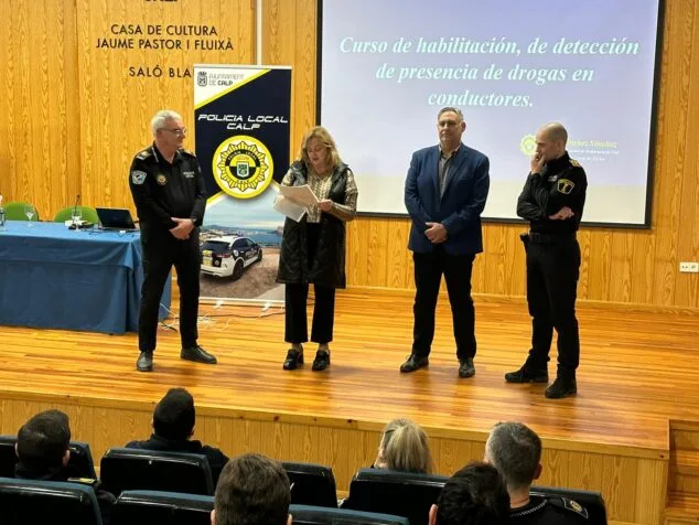 La Policía local de Calp se especializa en la detección de drogas 1 Imagen: Inauguración de las jornadas de formación de la Policía Local de Calp