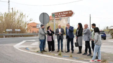 alejandro soler visita las antiguas escuelas de beniarbeig destacada