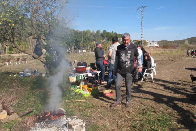 La Baixà del riu Bullent y la Marjal acaparan las miradas de la primera parte del Carnestoltes de Pego 4 baixa del riu bullent en la marjal de pego 2024 02