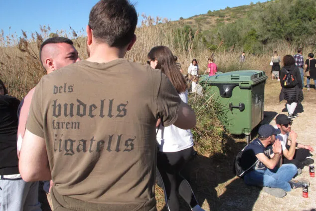 La Baixà del riu Bullent y la Marjal acaparan las miradas de la primera parte del Carnestoltes de Pego 35 baixa del riu bullent en la marjal de pego 2024 35