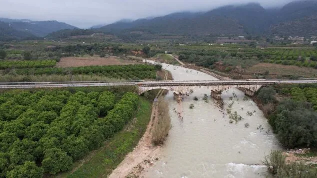 Los acuíferos de la Marina Alta pasan a situación de alerta por la sequía: ¿qué significa y cómo podría afectar? 1 Imagen: El río Gorgos tras las lluvias de marzo de 2022