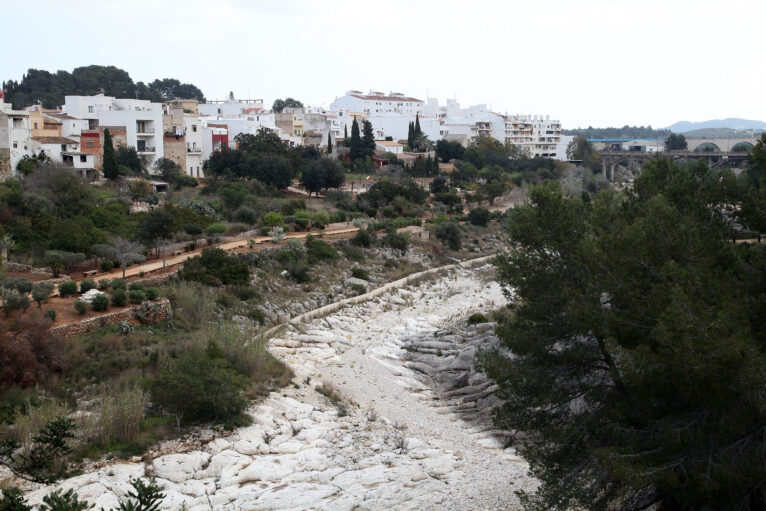 Paseo de les Coves Roges