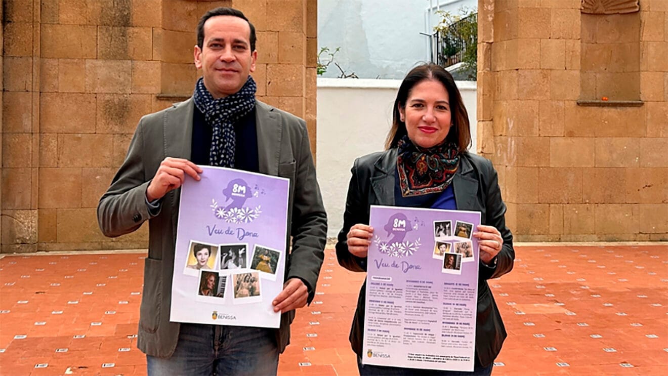 Pepa Bertomeu y Arturo Poquet dan a conocer la programación especial por el 8M en Benissa